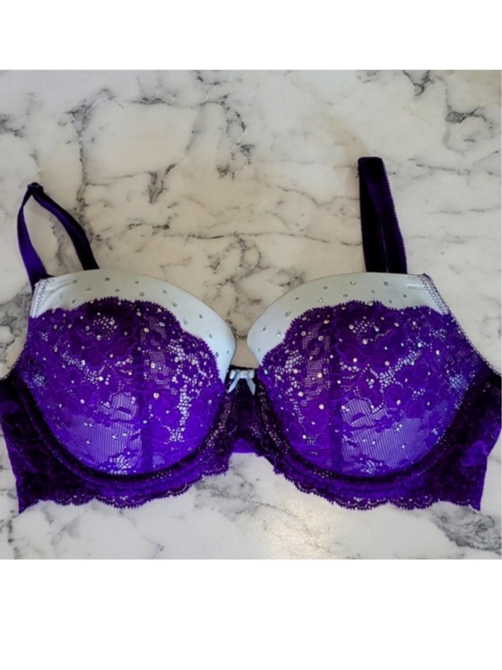 RARE 💎 Victoria’s Secret Dream Angels Luxe Crystal Demi Bra | 34DD - Picture 2 of 5
